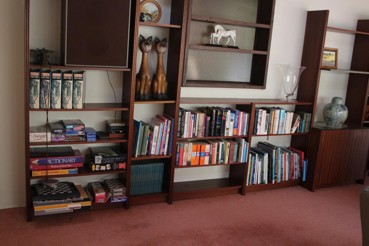 Punehu Stream Cottage Opunake Ngoại thất bức ảnh